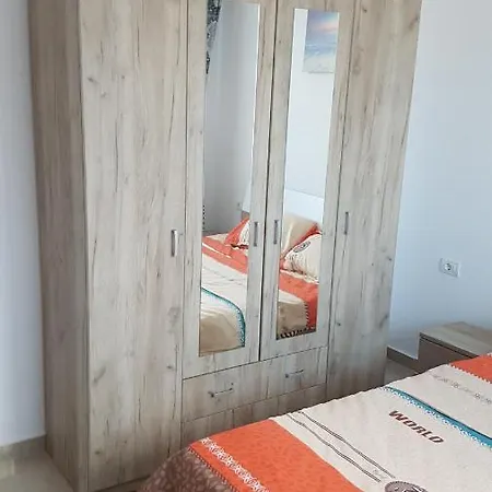 Lägenhet Nearbeach Apartament